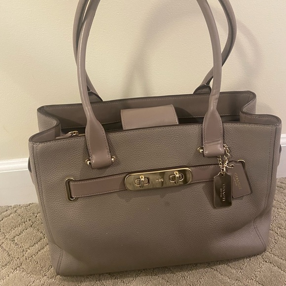 Coach pewter leather satchel - Picture 5 of 16
